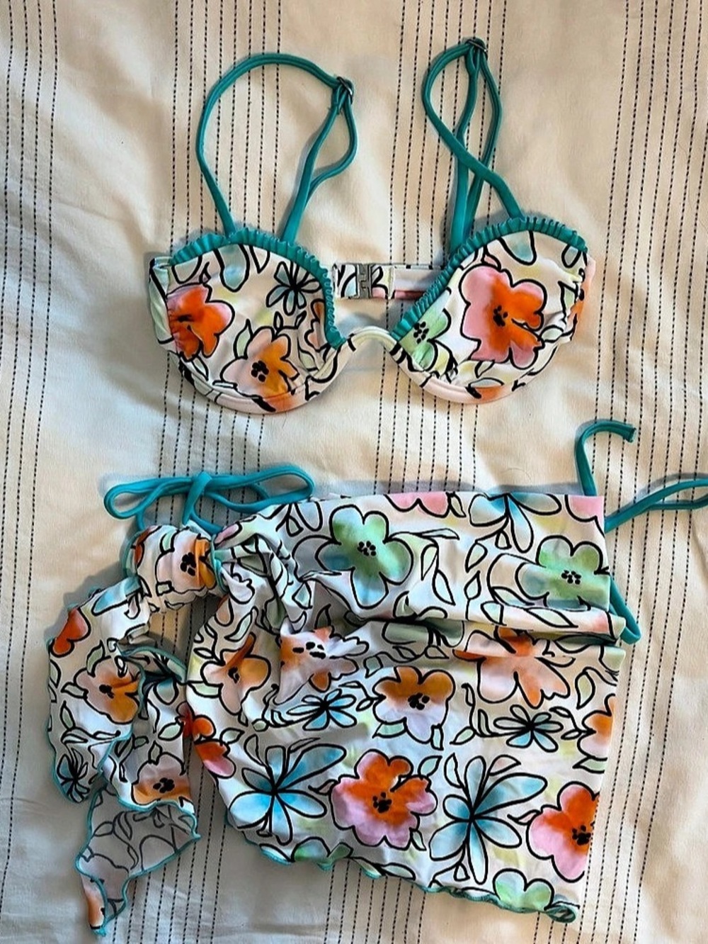 Princess Polly Bikini - Picture 3 of 5